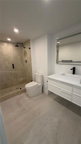 1800 NE 114th Street 605, North Miami, FL 33181