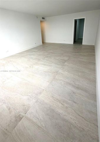 1800 NE 114th Street 605, North Miami, FL 33181