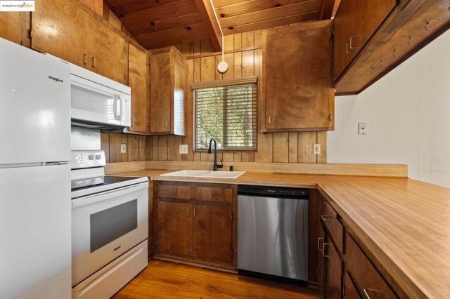 20706 Nonpareil Way, Groveland, CA 95321