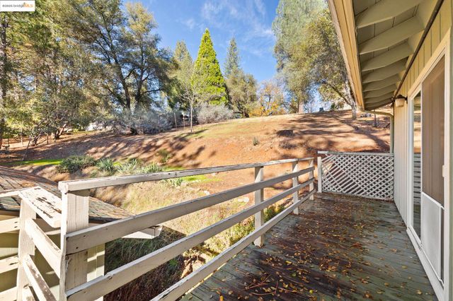 20706 Nonpareil Way, Groveland, CA 95321