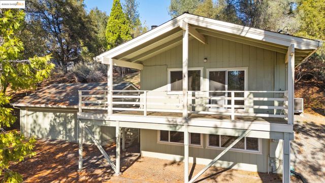 20706 Nonpareil Way, Groveland, CA 95321