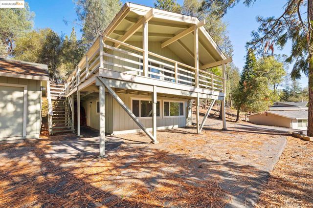 20706 Nonpareil Way, Groveland, CA 95321