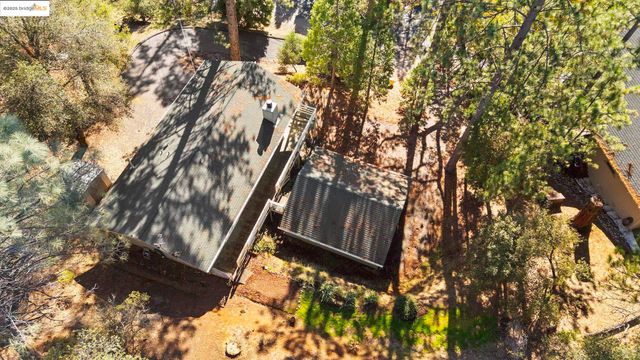 20706 Nonpareil Way, Groveland, CA 95321