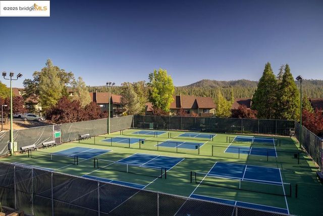 20706 Nonpareil Way, Groveland, CA 95321