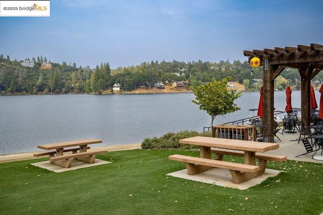 20706 Nonpareil Way, Groveland, CA 95321