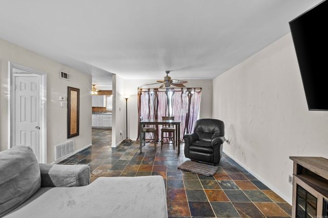 2001 Reservoir Rd Apt 22, Little Rock, AR 72227