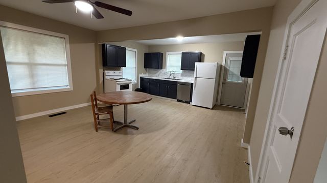 3608 Woodbury Pike, Murfreesboro, TN 37127