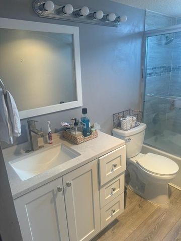 404 NW 68th Avenue 201, Plantation, FL 33317