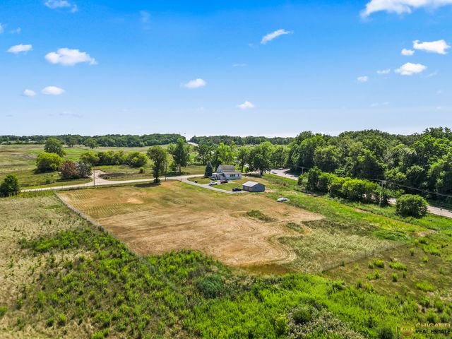 316 Old Sutton Road, Barrington, IL 60010
