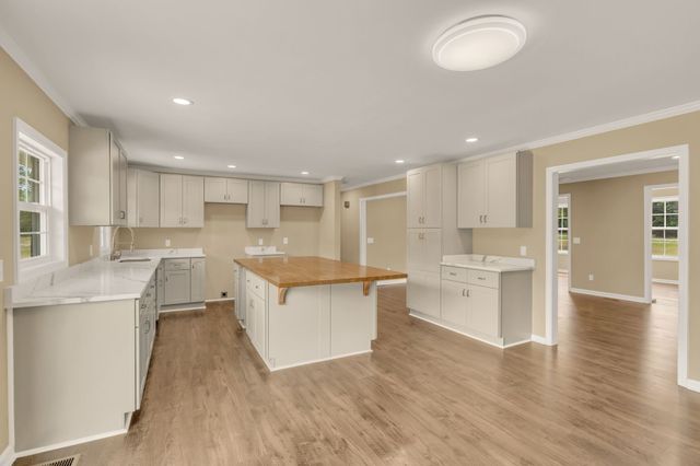 5065 Craddock Rd, Lascassas, TN 37085