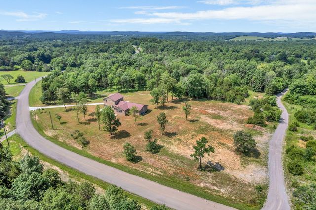 5065 Craddock Rd, Lascassas, TN 37085