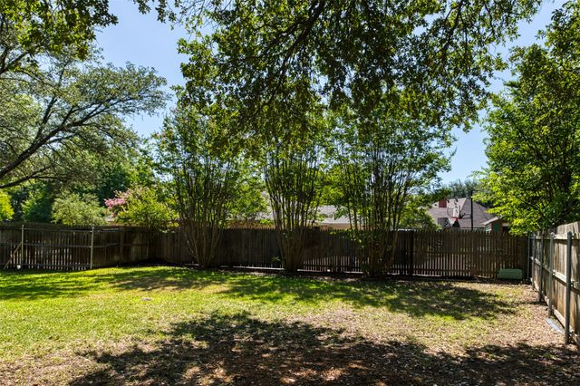 6851 Shorecrest Court, Fort Worth, TX 76132