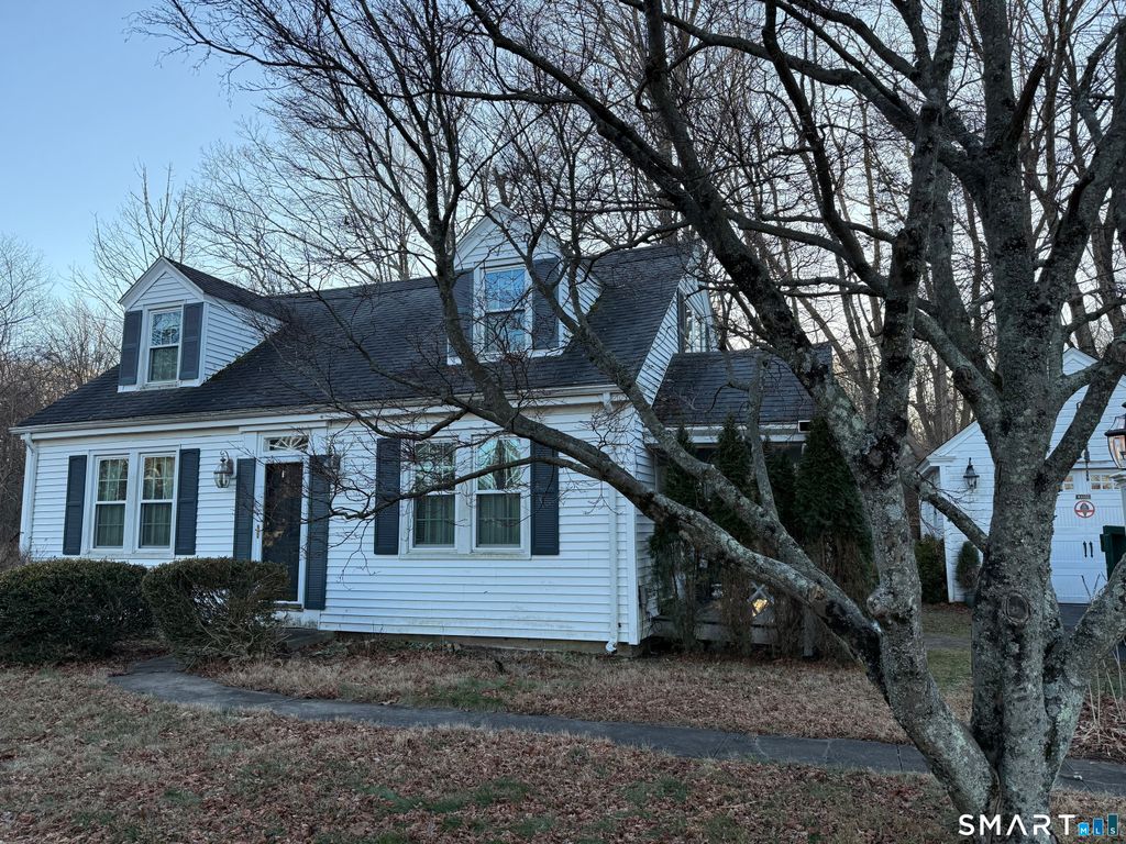 153 Norwich Westerly Road, North Stonington, CT 06359