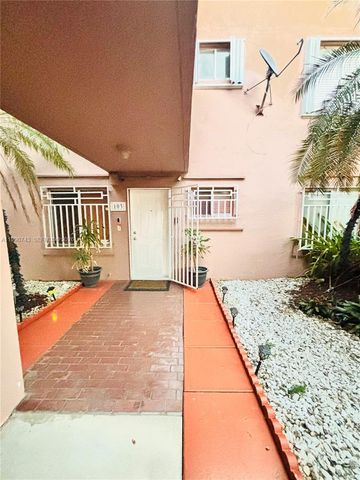 2310 W 74th Street 103, Hialeah, FL 33016