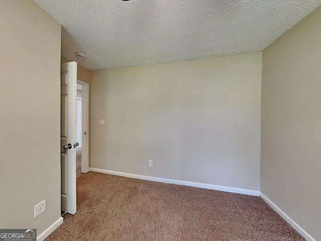 3925 Riversong Drive, Suwanee, GA 30024