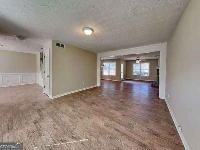 3925 Riversong Drive, Suwanee, GA 30024