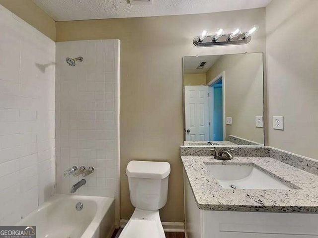 3925 Riversong Drive, Suwanee, GA 30024