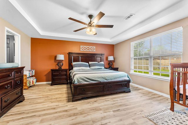645 Lynn Drive, Pea Ridge, AR 72751