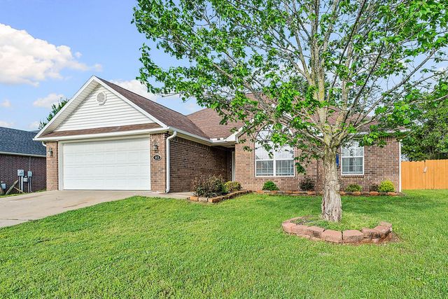 645 Lynn Drive, Pea Ridge, AR 72751