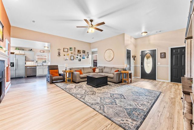 645 Lynn Drive, Pea Ridge, AR 72751