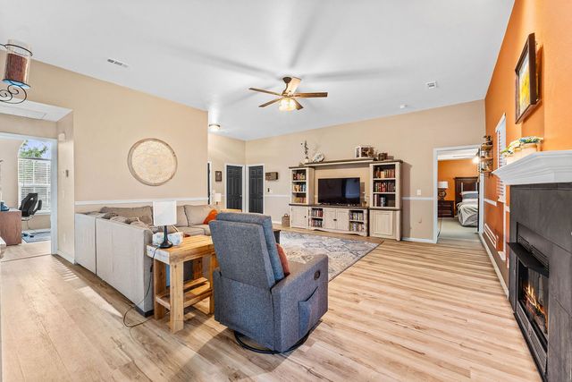 645 Lynn Drive, Pea Ridge, AR 72751