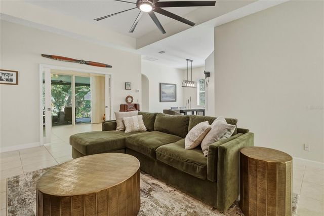 565 GREENLEAF LANE, Titusville, FL 32780