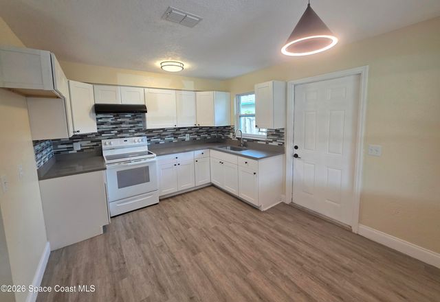 621 S Georgia Avenue, Cocoa, FL 32922