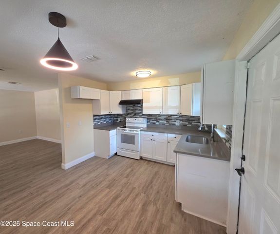 621 S Georgia Avenue, Cocoa, FL 32922