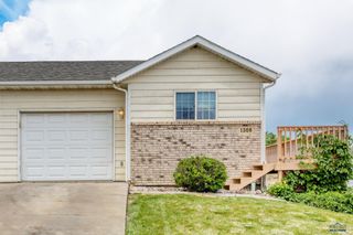 1308 SYDNEY DR, Rapid City, SD 57701