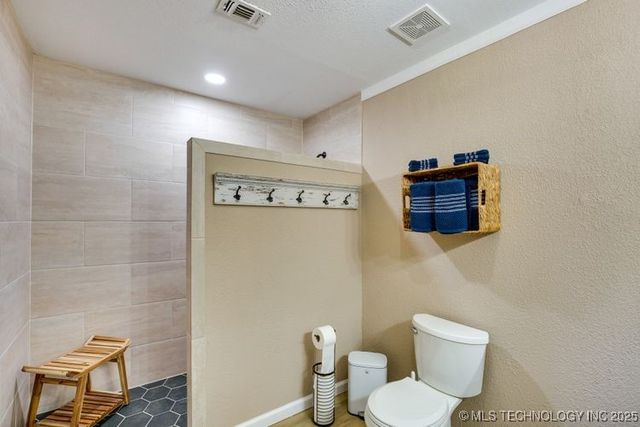 202 N Ashwood, Marietta, OK 73448