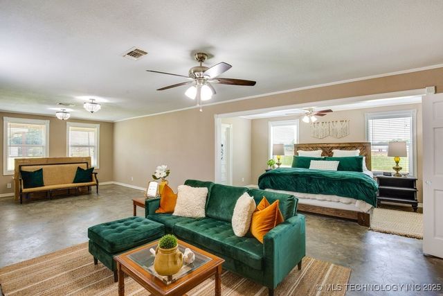 202 N Ashwood, Marietta, OK 73448