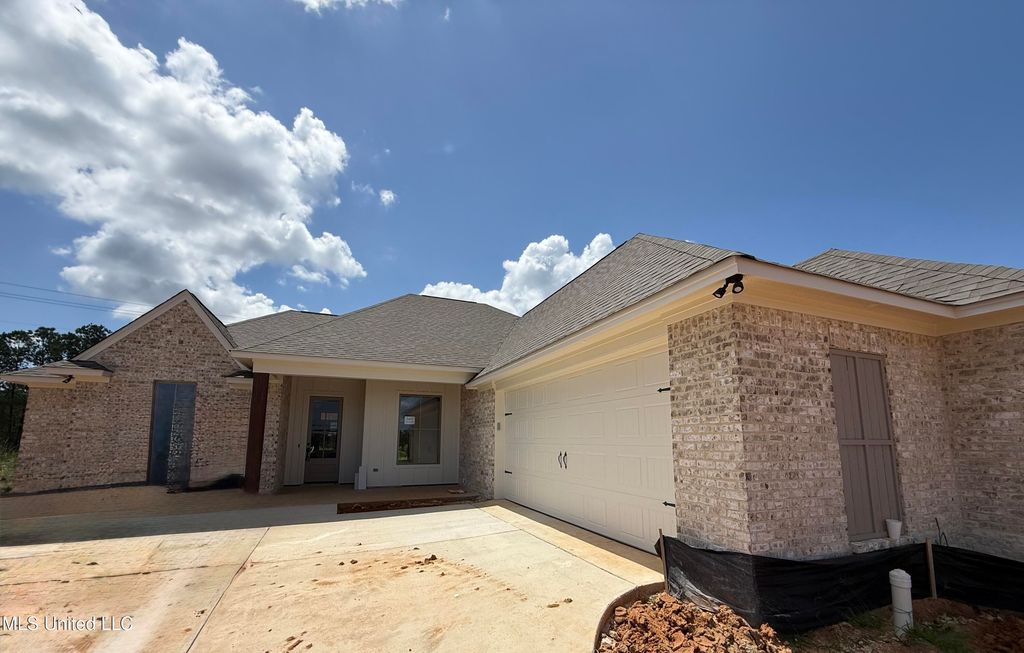 119 Bronson Bend, Flowood, MS 39232