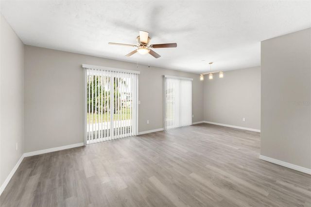 566 SILVER COURSE RADIAL, Ocala, FL 34472
