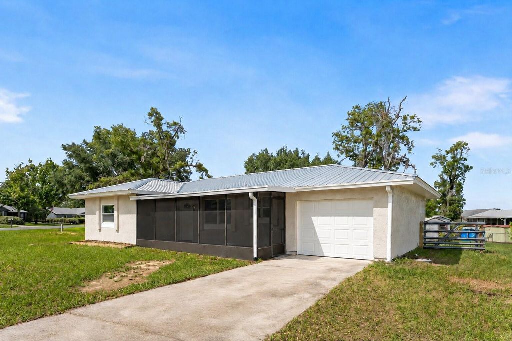 566 SILVER COURSE RADIAL, Ocala, FL 34472