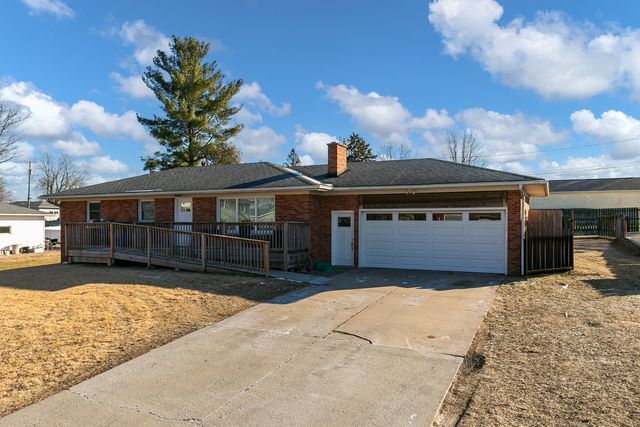 610 2nd Street Court, Sherrard, IL 61281