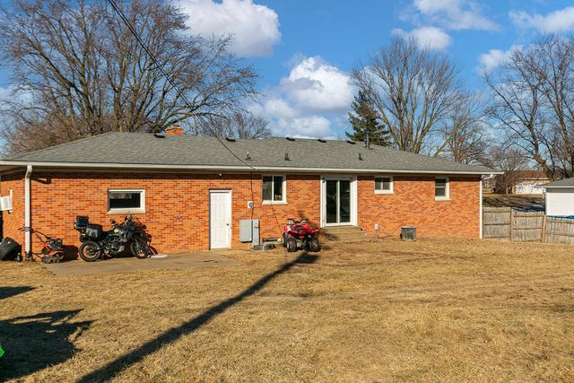 610 2nd Street Court, Sherrard, IL 61281