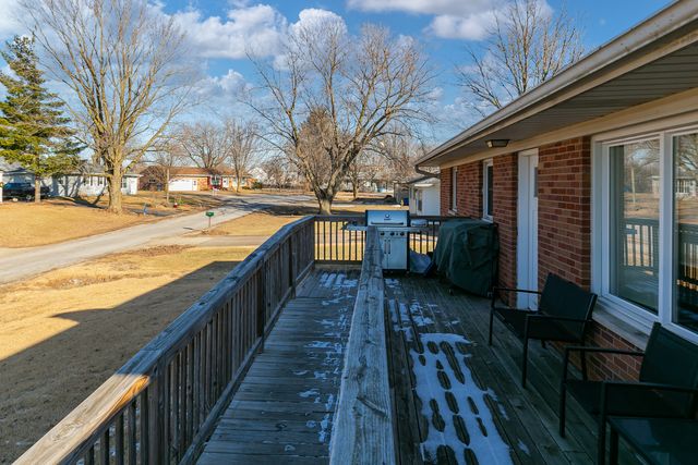 610 2nd Street Court, Sherrard, IL 61281