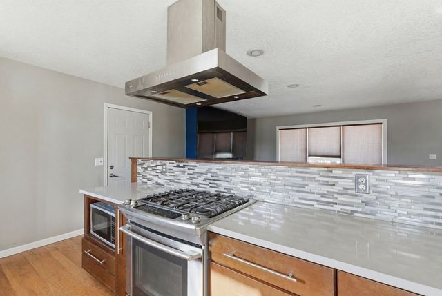 610 2nd Street Court, Sherrard, IL 61281