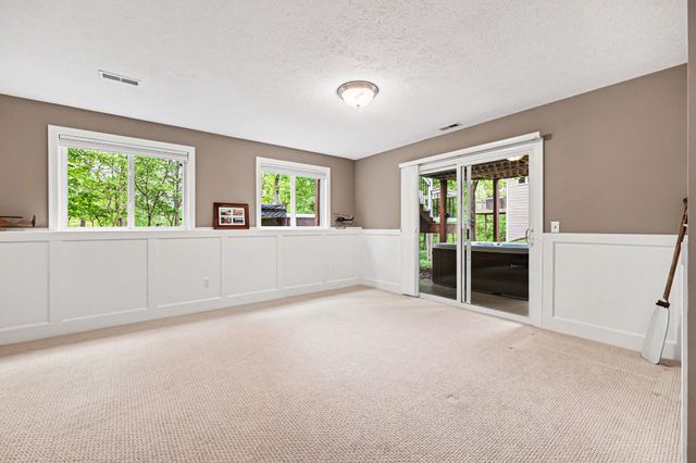 1573 Woodnymph Court NE, Grand Rapids, MI 49505