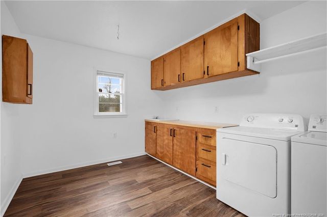 8161 E 130 Highway, Maxton, NC 28364