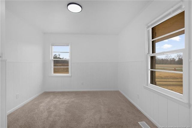 8161 E 130 Highway, Maxton, NC 28364