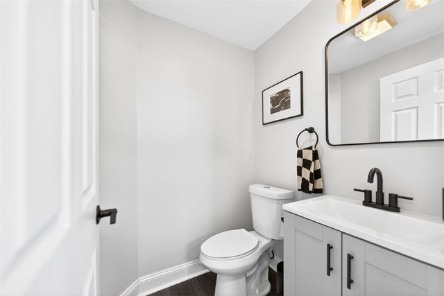 6021 Independence Dr, Jefferson Hills, PA 15025