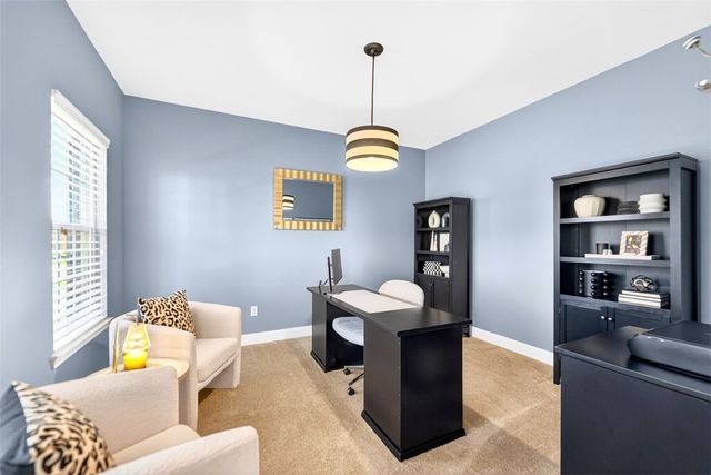 6021 Independence Dr, Jefferson Hills, PA 15025