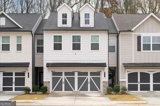 5137 Sidney Square Drive, Flowery Branch, GA 30542