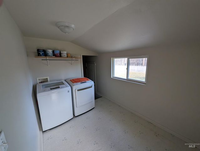 920 2nd Ave W, Twin Falls, ID 83301