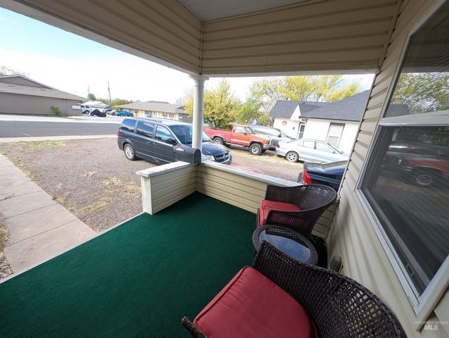920 2nd Ave W, Twin Falls, ID 83301
