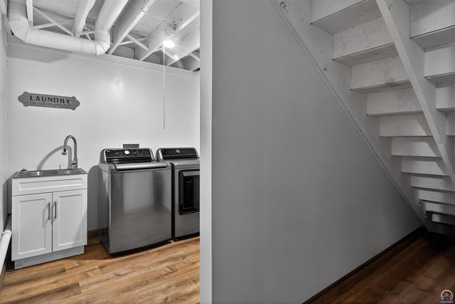 125 Shelby DR, Holton, KS 66436