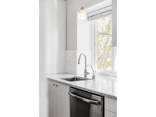 141 S Washington Ave, Louisville, CO 80027