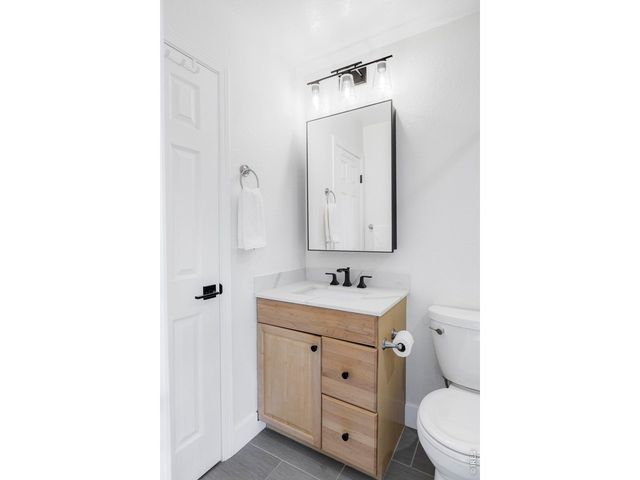 141 S Washington Ave, Louisville, CO 80027