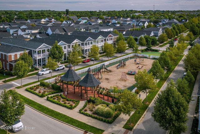 10804 Jimson St, Prospect, KY 40059